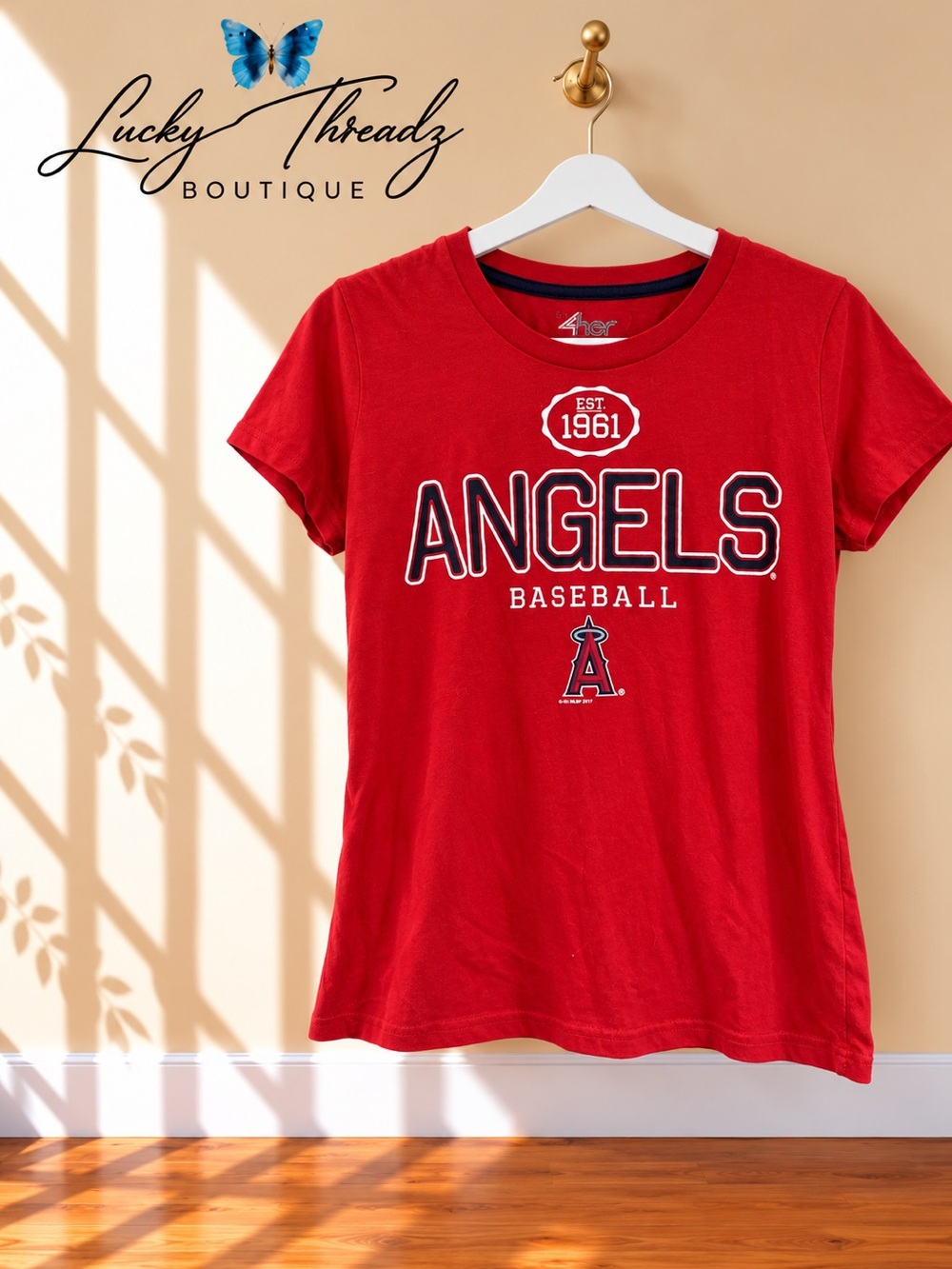 Los Angeles Angels Shirt Medium Red G-III 4Her MLB Baseball Graphic Tee M